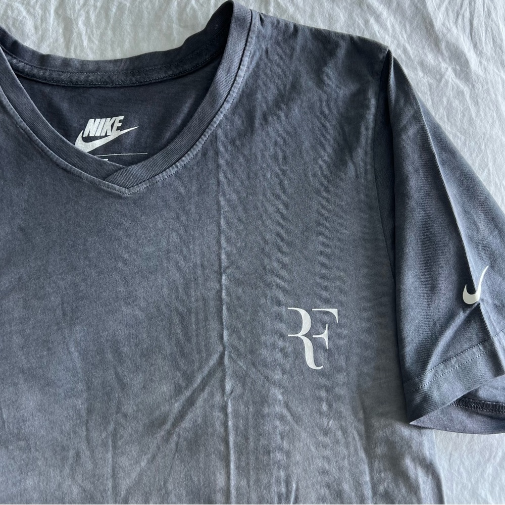 ROGER FEDERER V-neck Nike T-shirt regular FIT gradient unisex